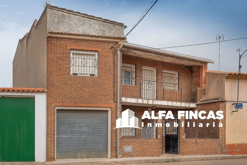 Chalet Independiente en venta Casas De Haro, Cuenca. Ref: 1047. ALFA FINCAS