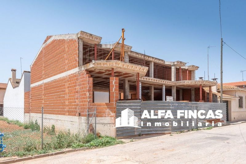 Chalet Independiente en venta San Clemente, Cuenca. Ref: 1091. ALFA FINCAS