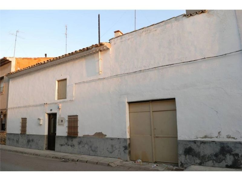 Chalet Independiente en venta San Clemente, Cuenca. Ref: 1148. ALFA FINCAS