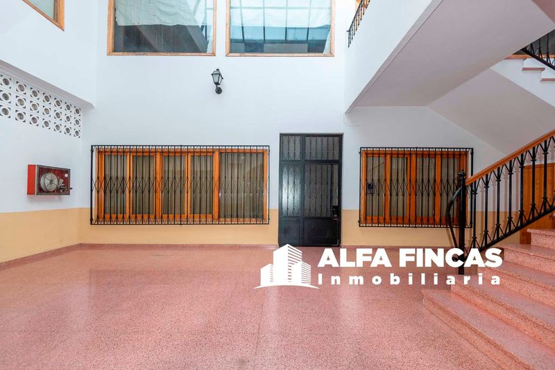 Local Comercial en venta San Clemente, Cuenca. Ref: 2229. ALFA FINCAS