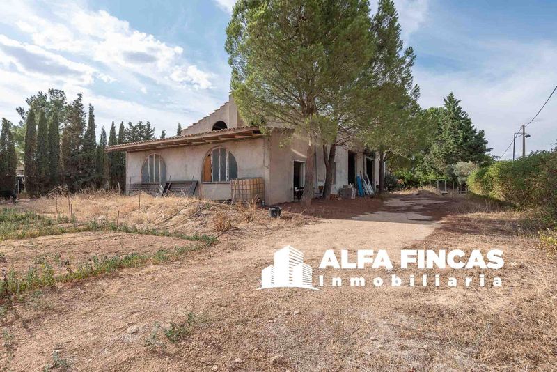 Chalet Independiente en venta Villarrobledo, Albacete. Ref: 2485. ALFA FINCAS