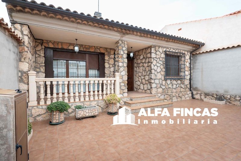 Chalet Independiente en venta Santa Maria Del Campo Rus, Cuenca. Ref: 2508. ALFA FINCAS
