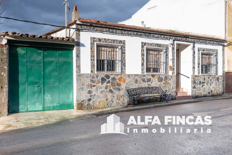 Chalet Independiente en venta La Almarcha, Cuenca. Ref: 2725. ALFA FINCAS