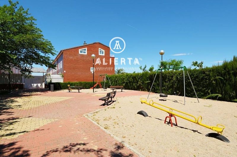 Casa en venta Zaragoza. Ref: 105822996. Inmobiliaria Alierta