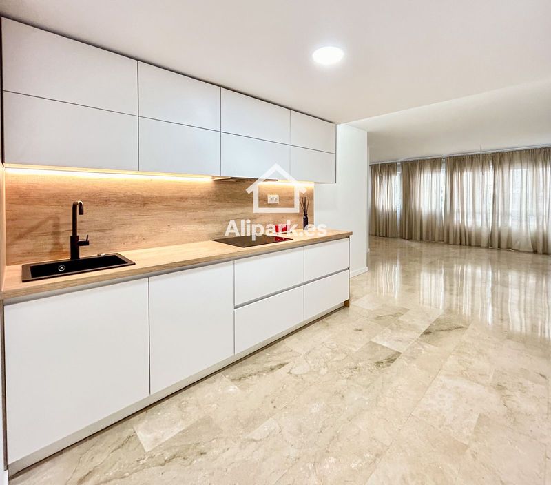 Piso en venta Alicante/Alacant, Alicante. Ref: 1898. Alipark.es