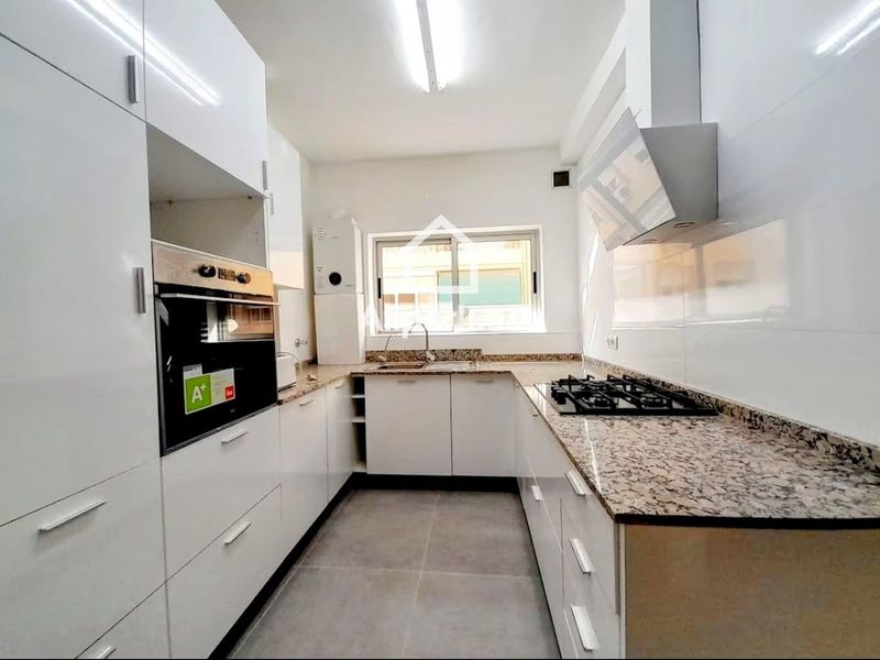 Flat for sale Alicante/Alacant, Alicante. Ref: 2041. Alipark.es