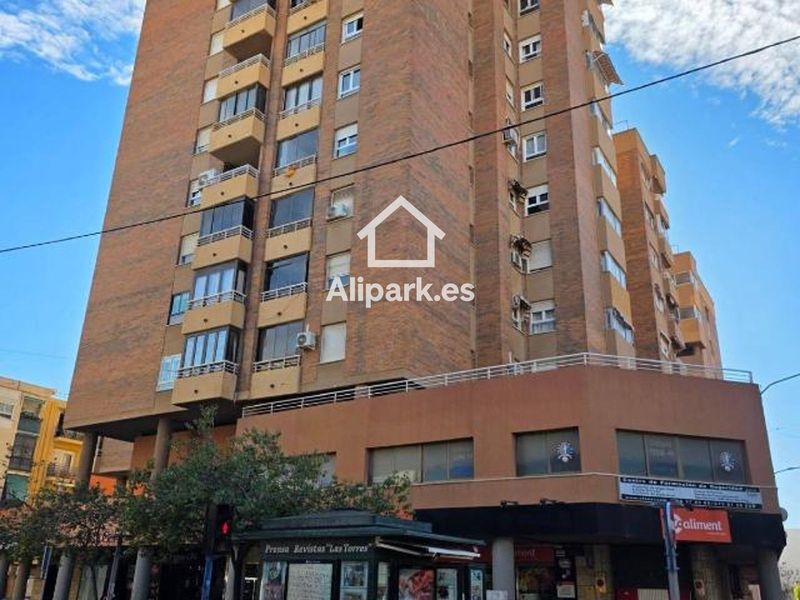 Piso en venta Alicante/Alacant, Alicante. Ref: 2046. Alipark.es