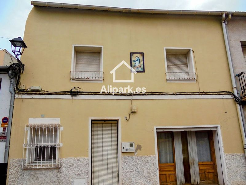 House for sale Catral, Alicante. Ref: 2095. Alipark.es