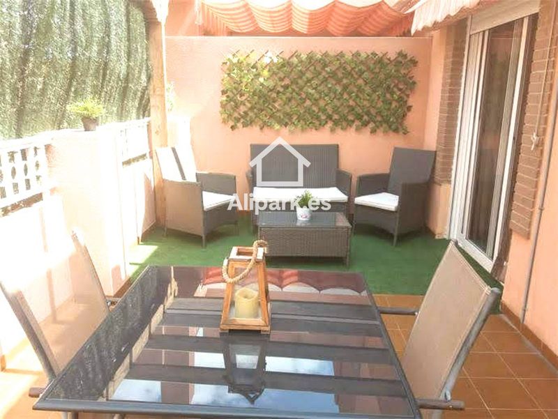 Penthouse for rent Alicante/Alacant, Alicante. Ref: 2100. Alipark.es