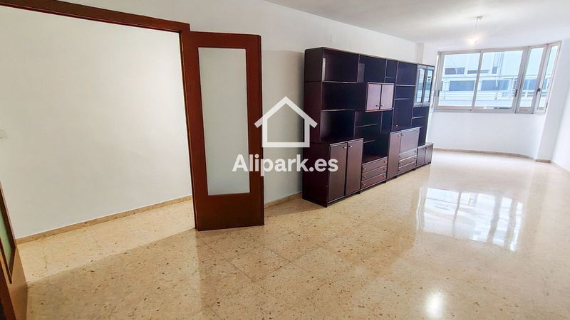 Flat for sale Alicante/Alacant, Alicante. Ref: 2102. Alipark.es