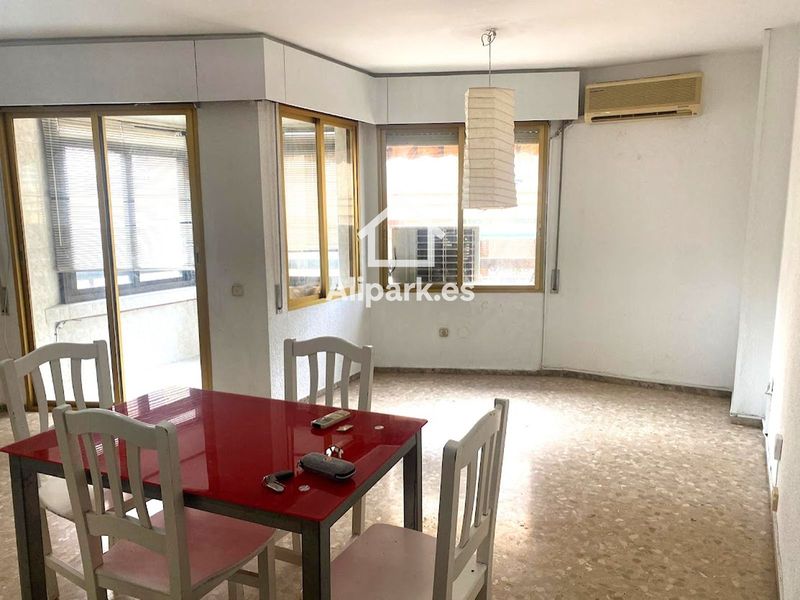 Piso en venta Alicante/Alacant, Alicante. Ref: 2107. Alipark.es