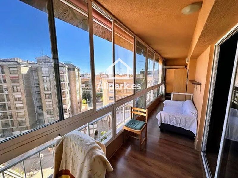 Piso en venta Alicante/Alacant, Alicante. Ref: 2128. Alipark.es