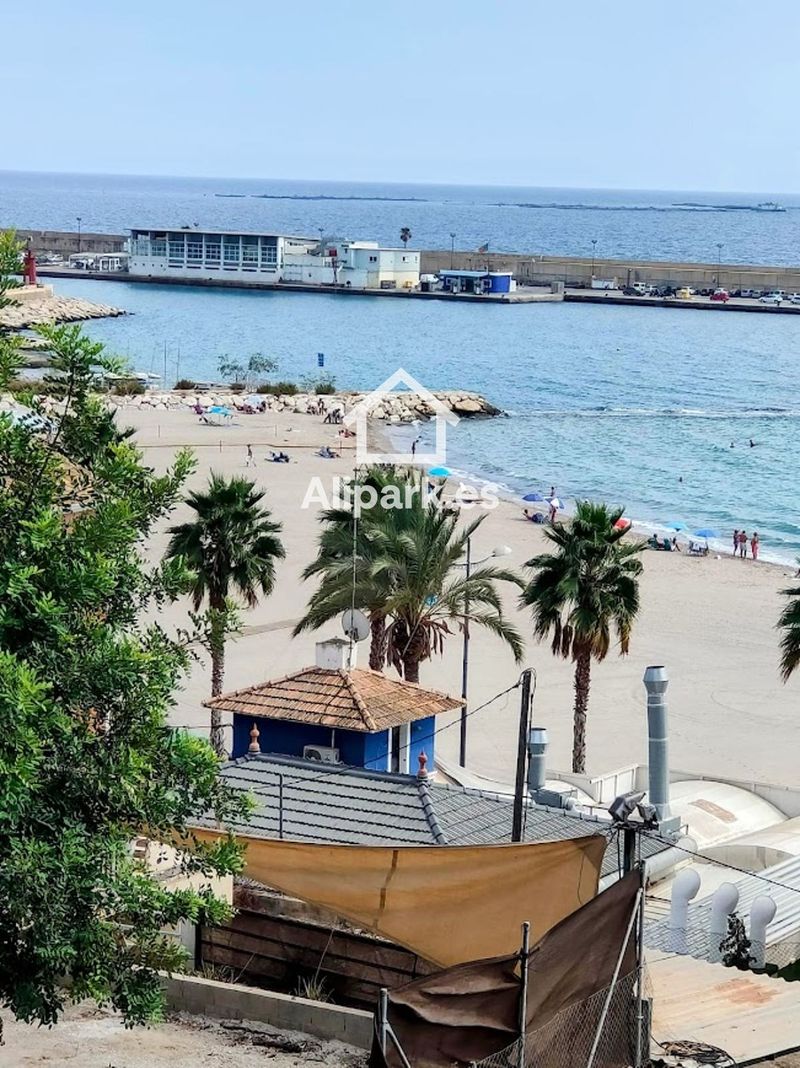 Piso en venta Villajoyosa, Alicante. Ref: 2153. Alipark.es