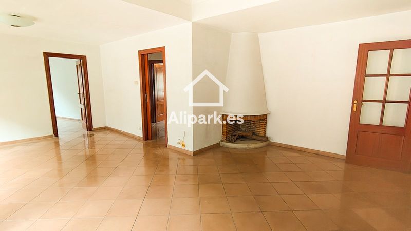 Flat for sale Alicante/Alacant, Alicante. Ref: 2211. Alipark.es