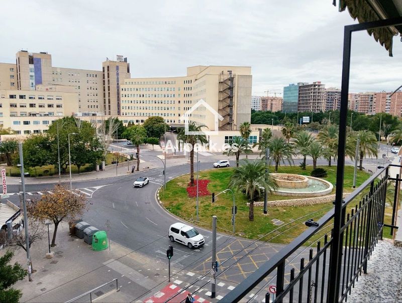 Piso en venta Alicante/Alacant, Alicante. Ref: 2273. Alipark.es