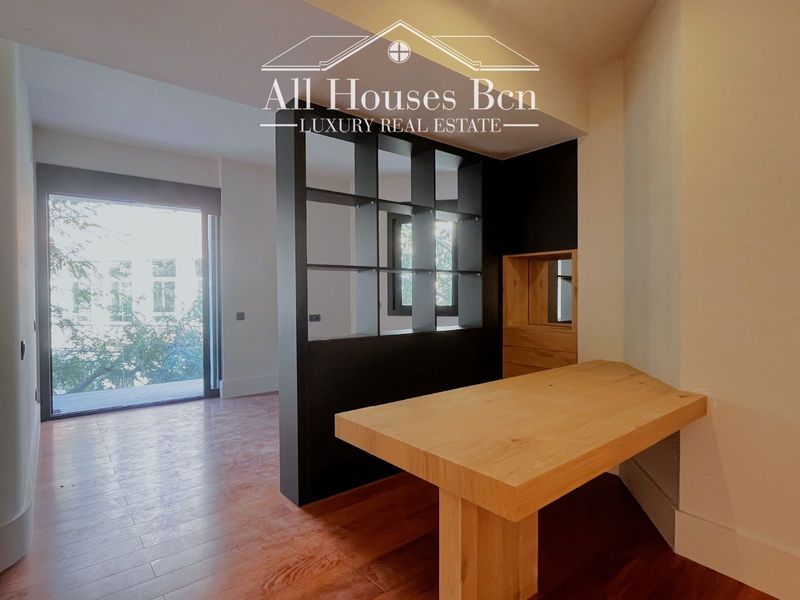 Flat for sale Barcelona. Ref: 2043. All Houses BCN