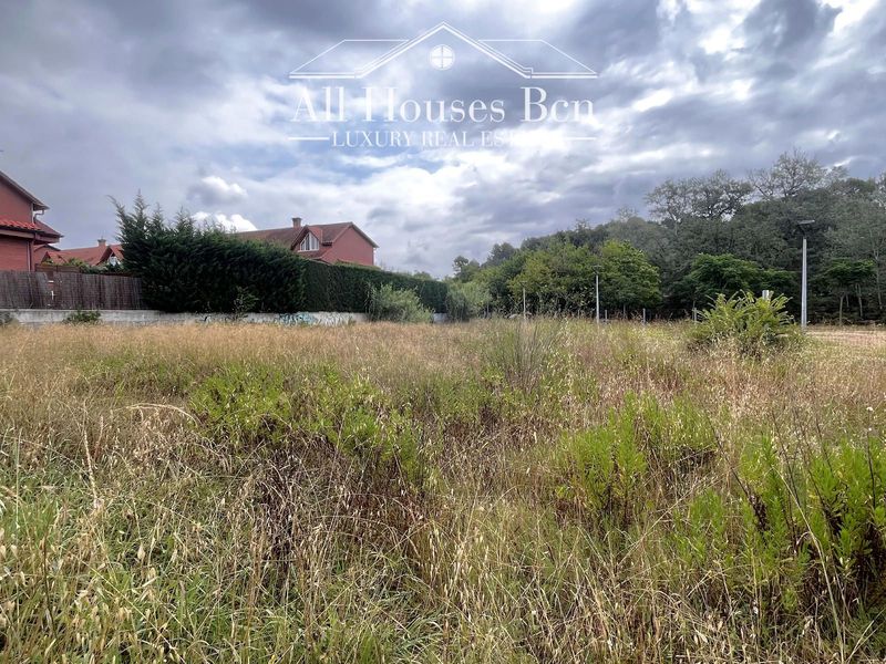 Plot for sale Sant Cugat del Vallès, Barcelona. Ref: 2466. All Houses BCN