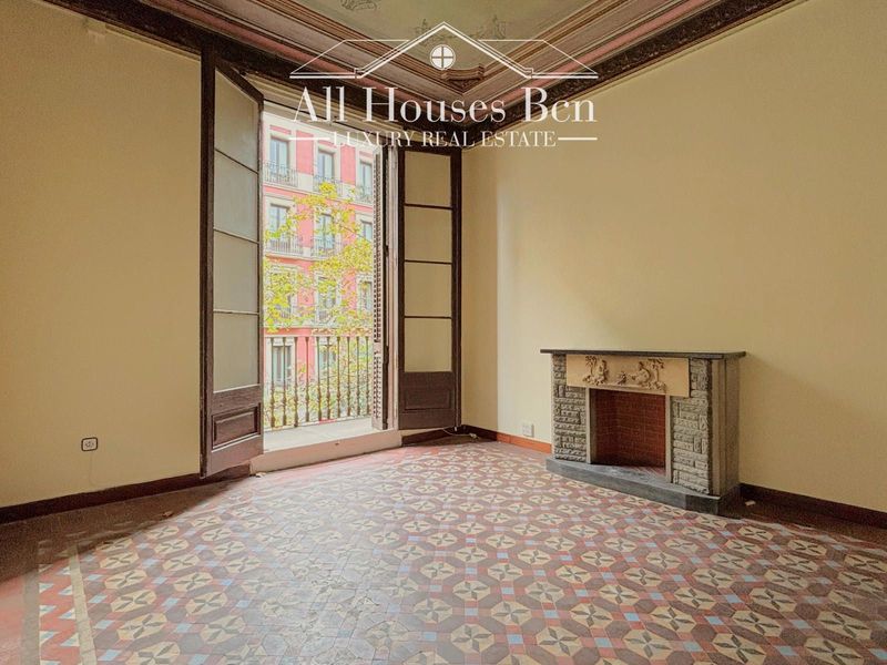 Piso en venta Barcelona. Ref: 2508. All Houses BCN