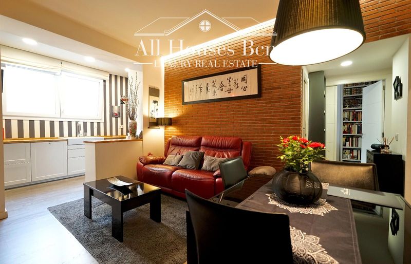 Dúplex en venta Barcelona. Ref: 2509. All Houses BCN