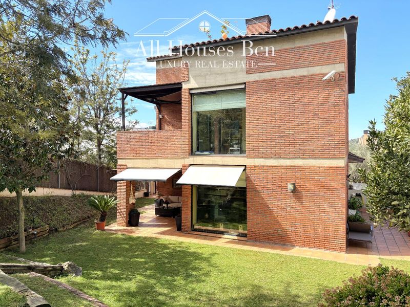 Chalet Independiente en venta Sant Just Desvern, Barcelona. Ref: 2510. All Houses BCN