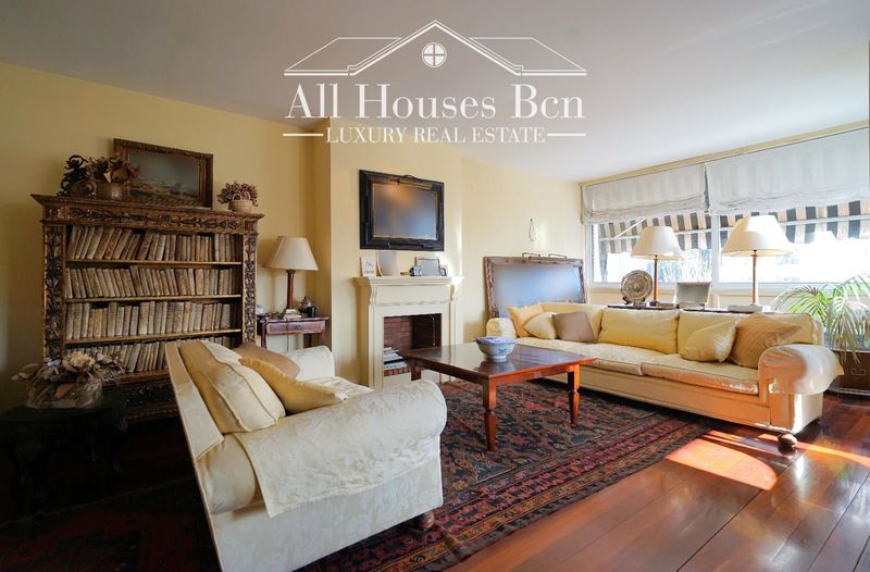 Piso en venta Barcelona. Ref: 2543. All Houses BCN