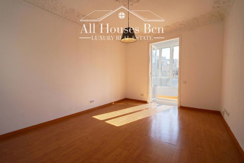 Piso en venta Barcelona. Ref: 2606. All Houses BCN
