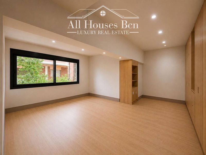 Flat for sale Barcelona. Ref: 2670. All Houses BCN