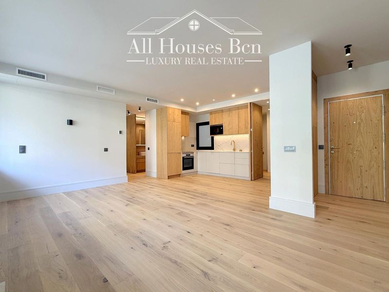 Flat for sale Barcelona. Ref: 2679. All Houses BCN