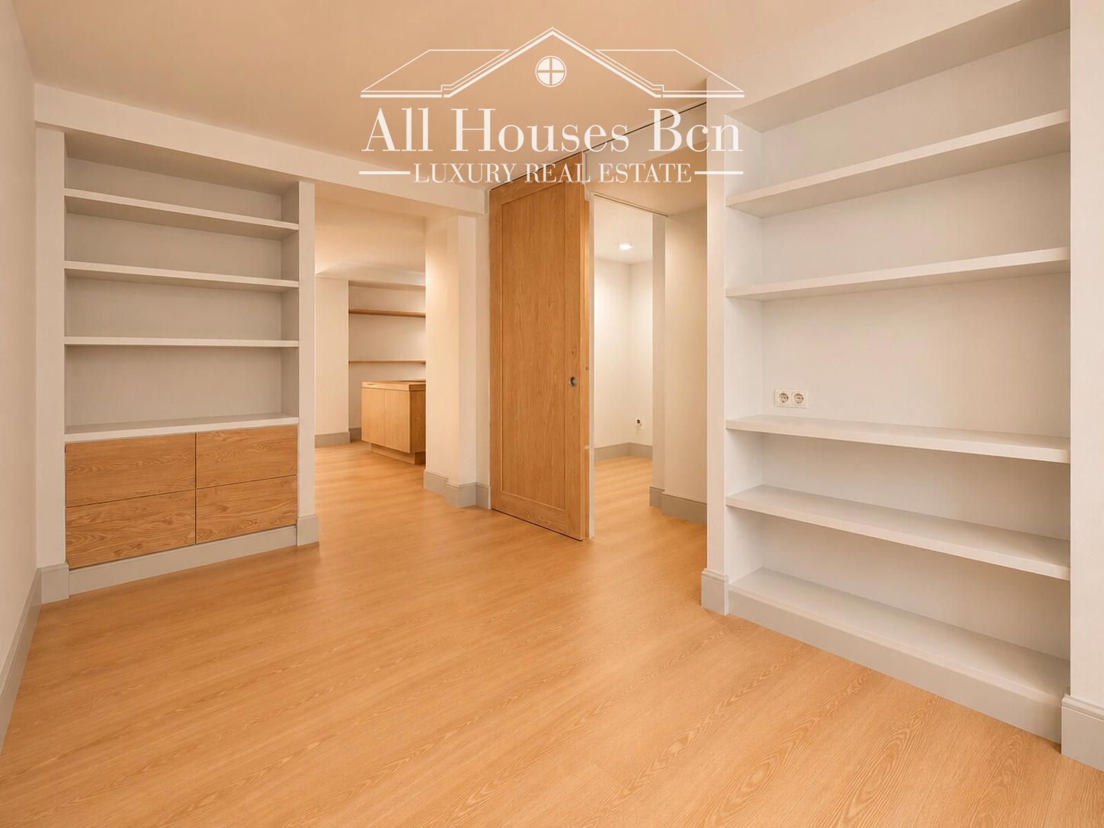 Salón - Piso en venta en Barcelona (Gràcia)