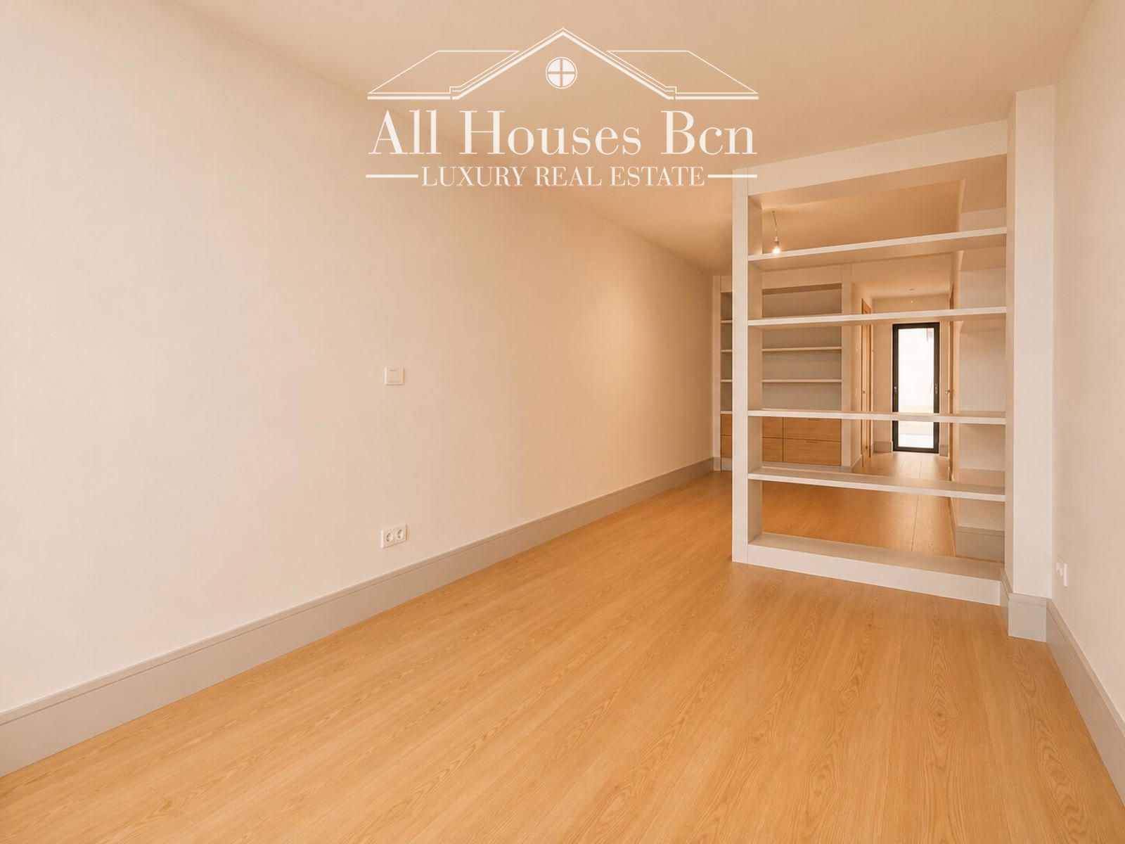 Salón - Piso en venta en Barcelona (Gràcia)