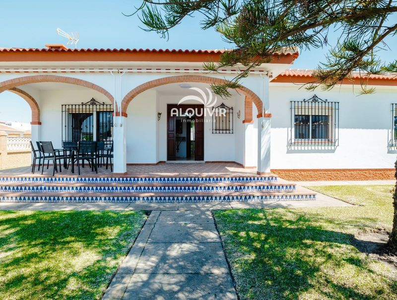 Chalet Independiente Matalascañas, Huelva. Ref: 1639. Inmobiliaria Alquivir