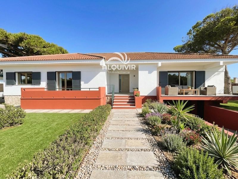 Chalet Independiente en venta Matalascañas, Huelva. Ref: 2865. Inmobiliaria Alquivir