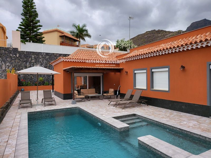 Villa en venta Costa Adeje, Santa Cruz Tenerife. Ref: 1073. Altamar Tenerife
