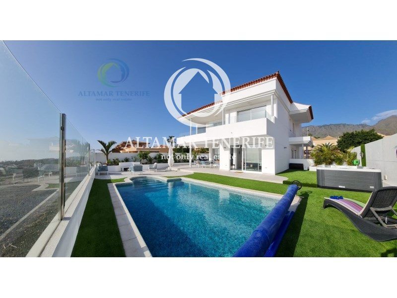 Villa en venta Adeje, Santa Cruz Tenerife. Ref: 1193. Altamar Tenerife