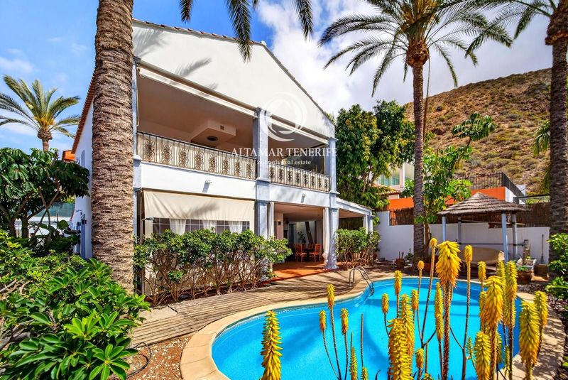 Villa for sale Playa De Los Cristianos, Santa Cruz Tenerife. Ref: 1335. Altamar Tenerife