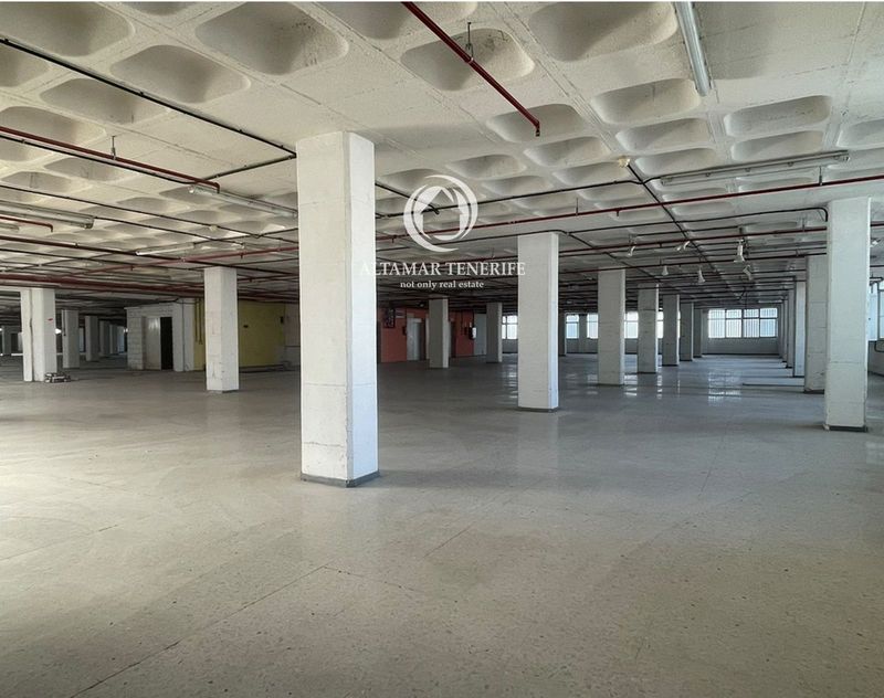 Garage for rent Santa Cruz de Tenerife, Santa Cruz Tenerife. Ref: 1777. Altamar Tenerife