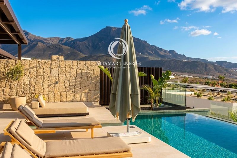 Villa en vente La Caleta, Santa Cruz Tenerife. Ref: 1819. Altamar Tenerife