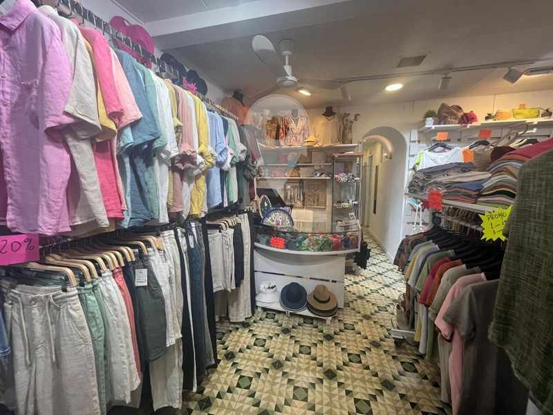 Comercial Premise for trade sale Roses, Girona. Ref: 1108. Alto Immo