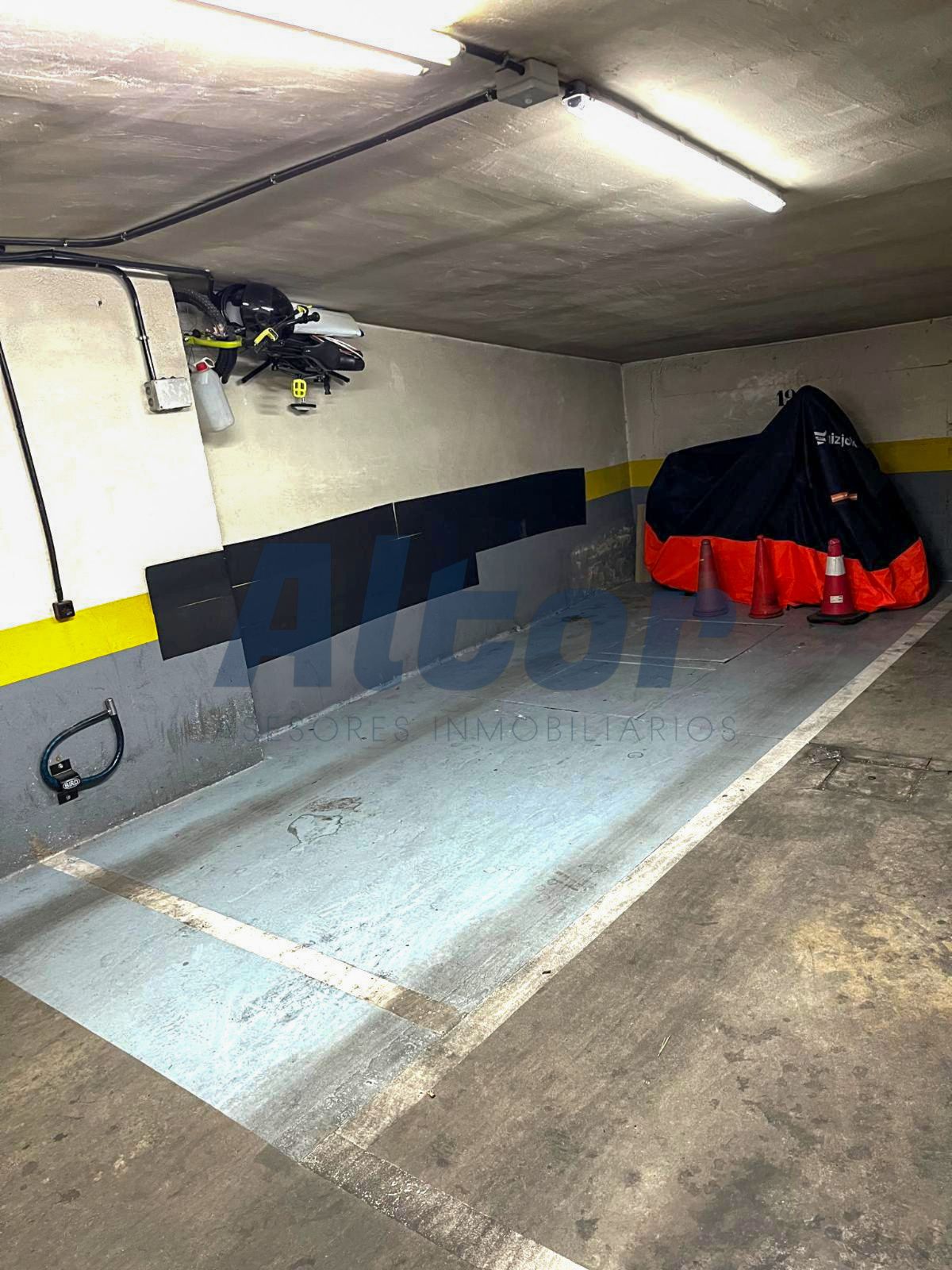 Garaje en venta Madrid. Ref: 4404. Altor Asesores