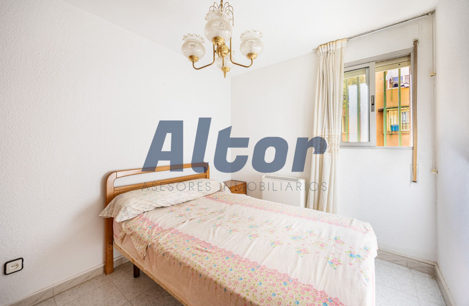 Piso en venta en Madrid (SAN BLAS)