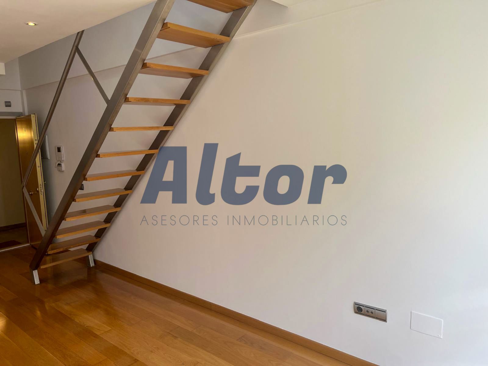 Dúplex en alquiler en Madrid (Salamanca)