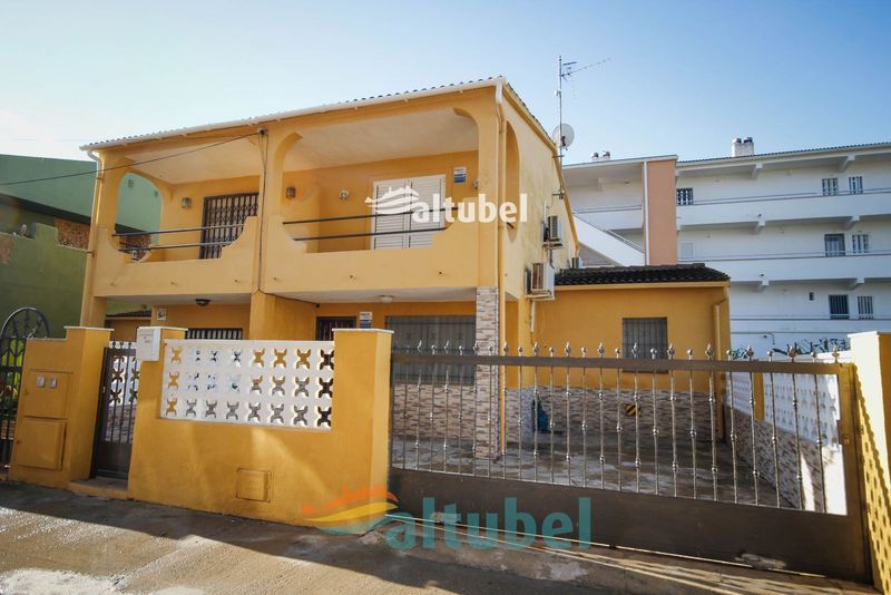 Adosado en venta Peñiscola, Castellón. Ref: 1001. INMOALTUBEL