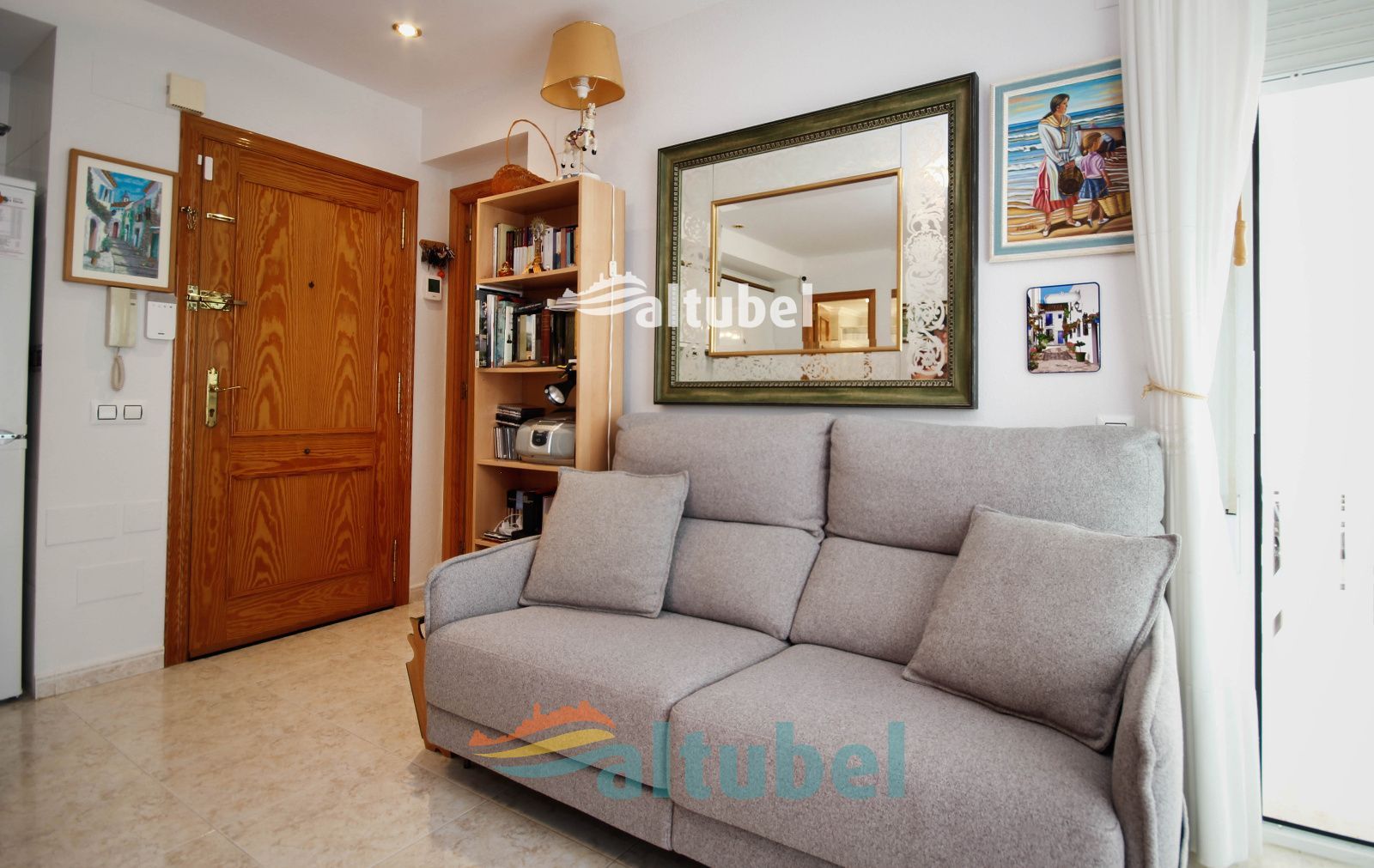 Apartamento con gran terraza y excelentes vistas al mar a 50 metros de la Playa Norte - Foto 4