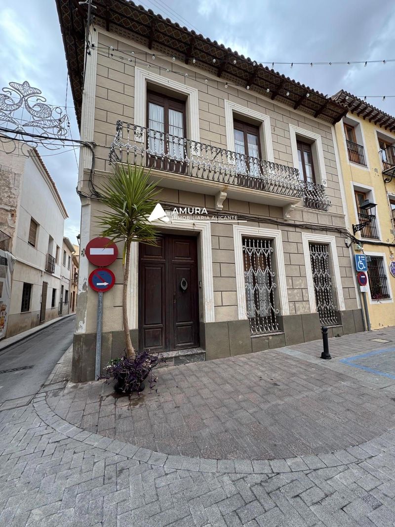 Casa en venta Monforte Del Cid, Alicante. Ref: 2104. Amura Inmobiliaria