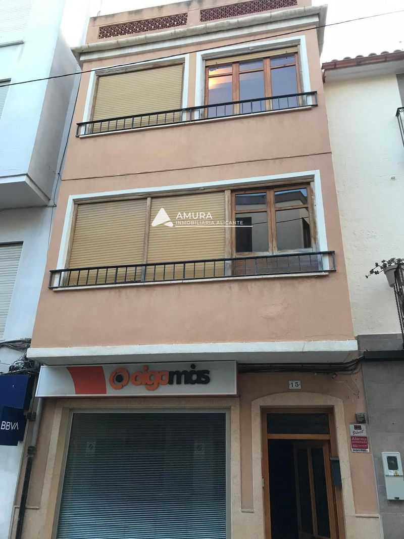 Casa en venta Castalla, Alicante. Ref: 2214. Amura Inmobiliaria