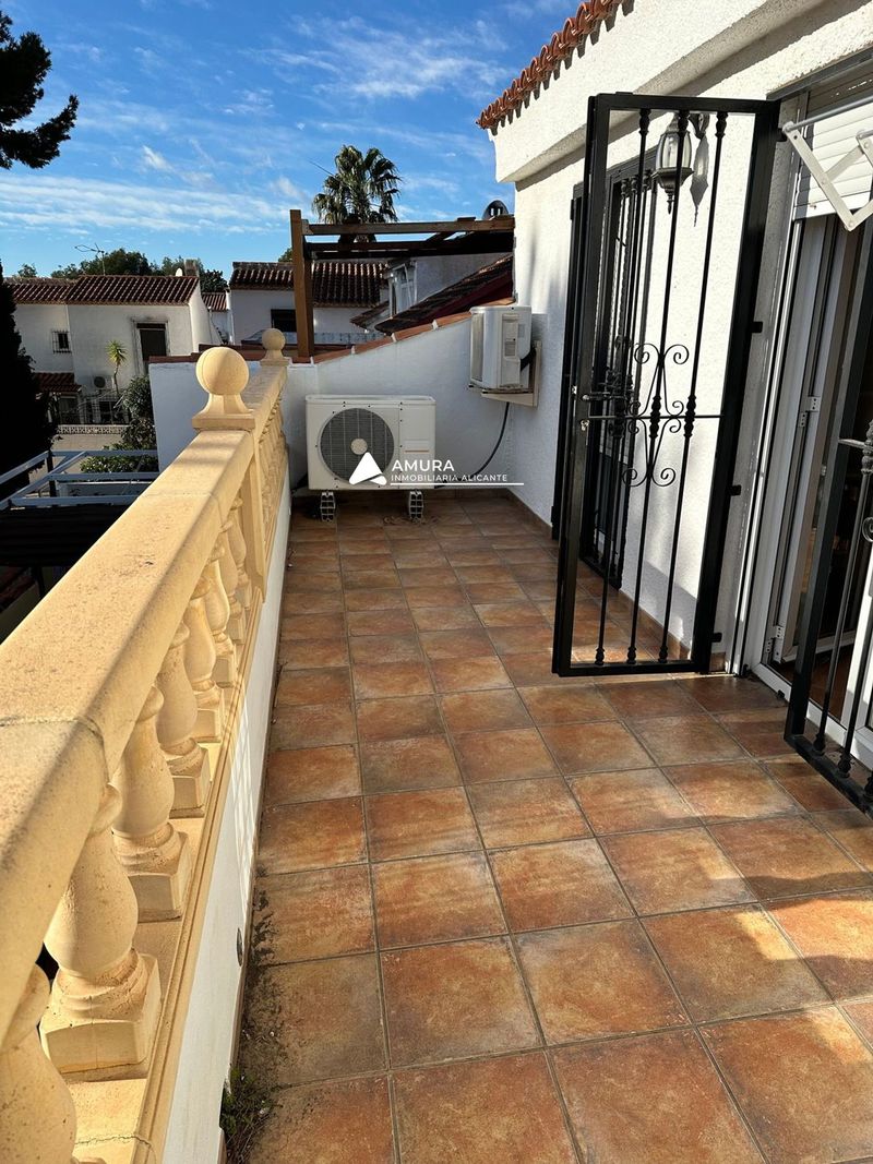 Chalet Independiente en venta La Nucia, Alicante. Ref: 2304. Amura Inmobiliaria