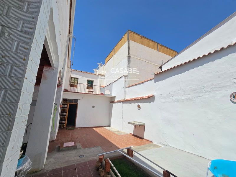 Casa en venta Peñarroya-Pueblonuevo, Córdoba. Ref: 3513. CASABEL INMOBILIARIA