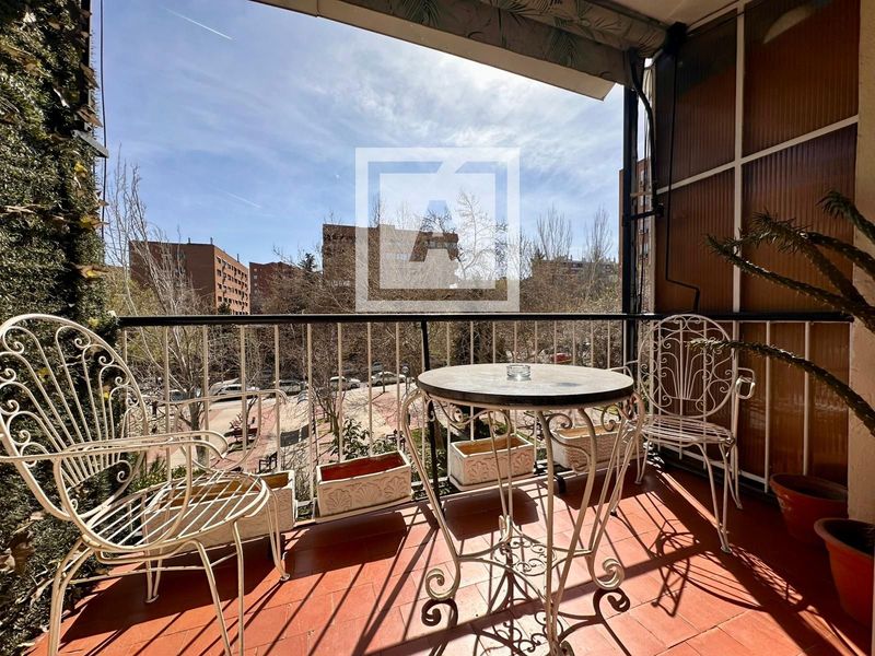 Piso en venta Madrid. Ref: 1055. ANTORAN INMOBILIARIA