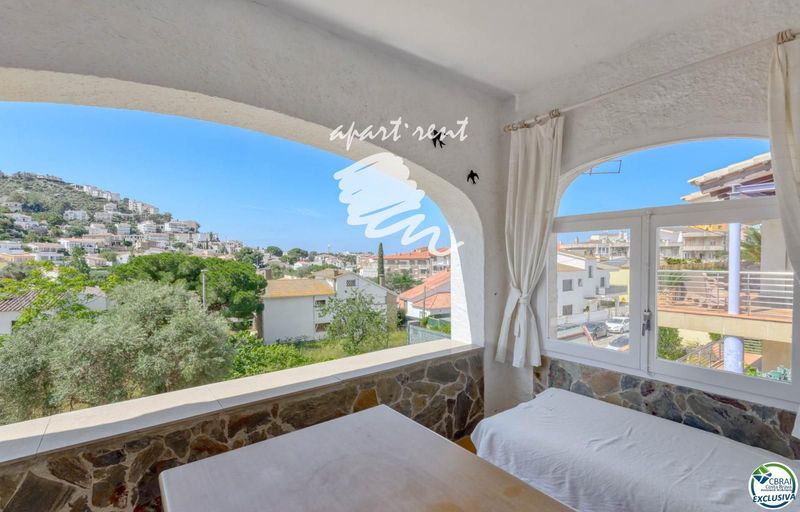 квартира на продажу Roses, Girona. Ref: 2644. Apart-Rent