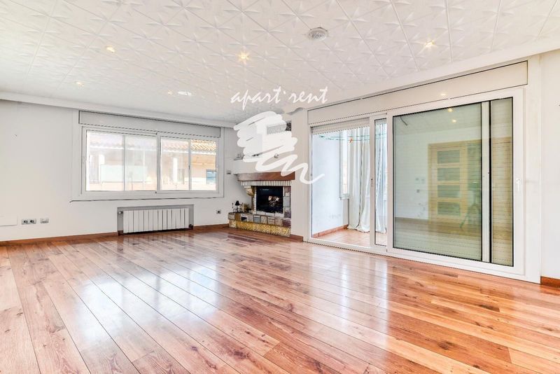 Appartement te koop Roses, Girona. Ref: 3233. Apart-Rent